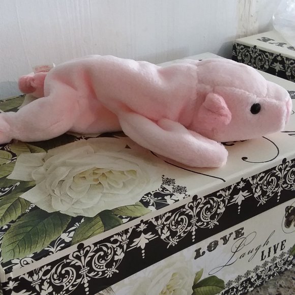 TY Beanie Babies- Squealer The Pig- Style# 4005 - Picture 3 of 11